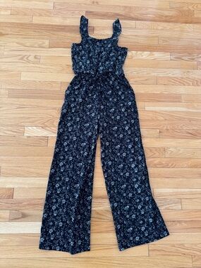 Women's Black Floral Wide-Leg Jumpsuit - Size Small